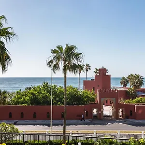 https://idiliq-stays-benalbeach.1costadelsol.com